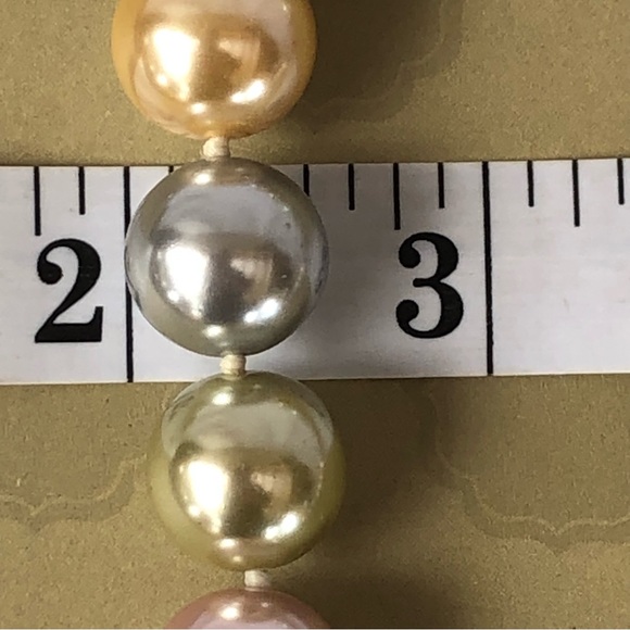 Kenneth Jay Lane 2009 Multicolor Faux Pearl Necklace - Picture 9 of 11